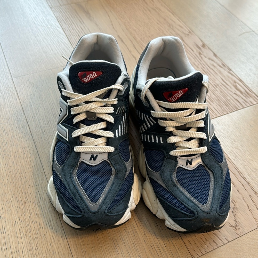 New Balance 9060